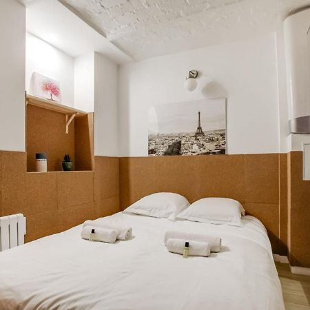 Flat For 4 Located In The Heart Of Paris Extérieur photo